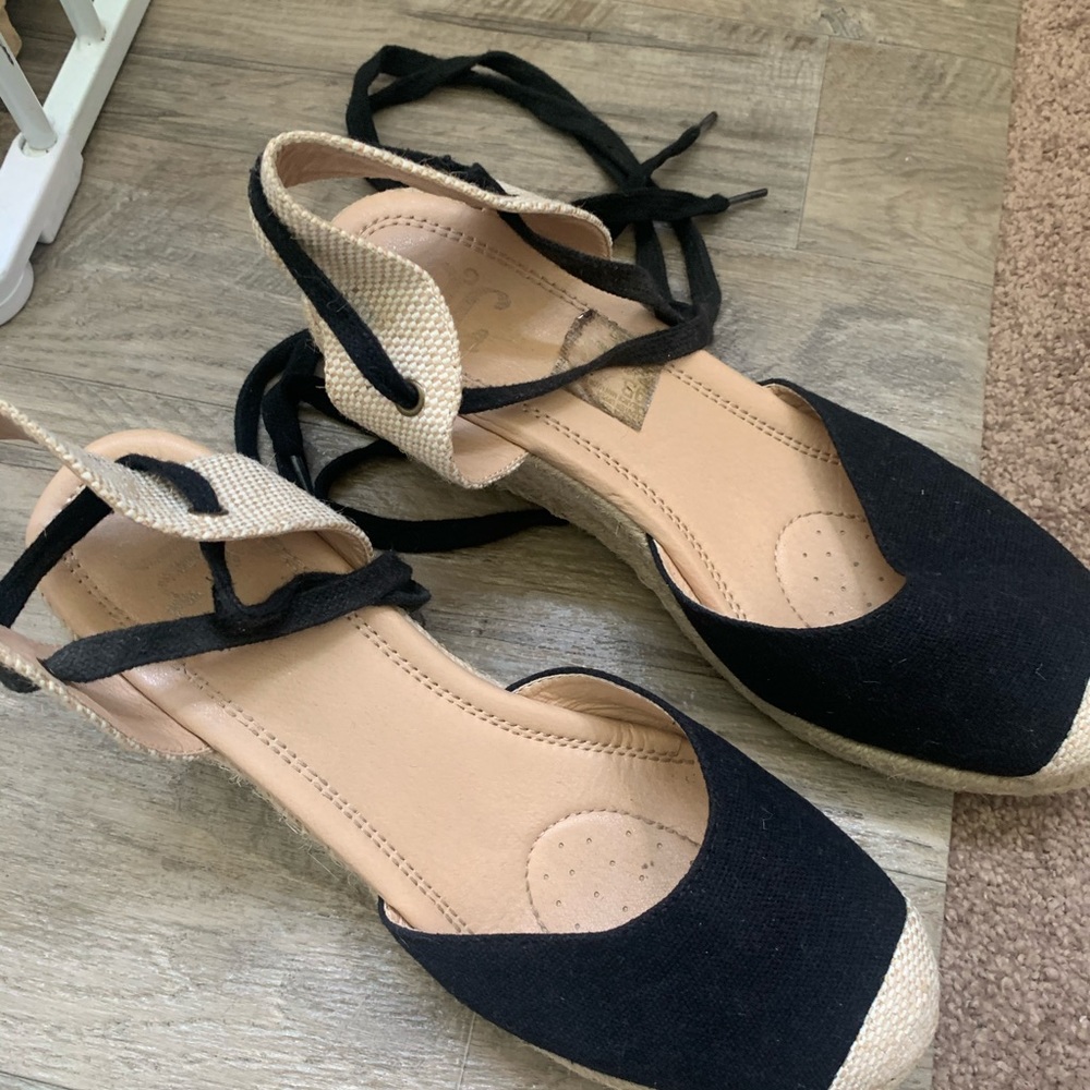 Espadrille wedges